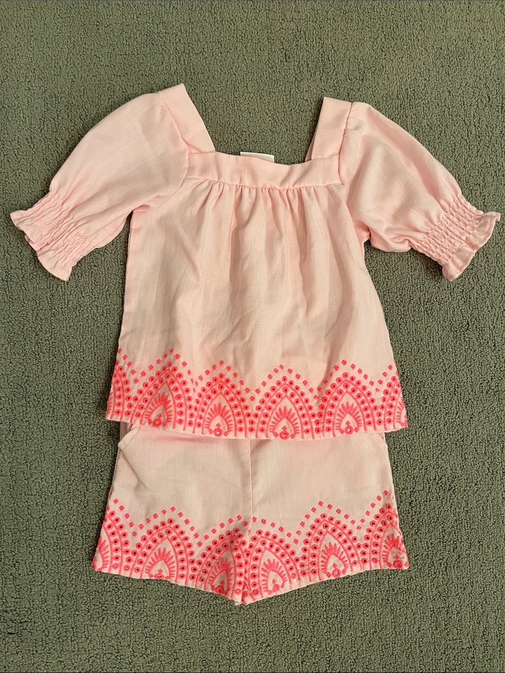 🩷 Rachel Zoe 5 Girls Pink Two-Piece Top & Shorts Set with Neon Pink Embroidery
